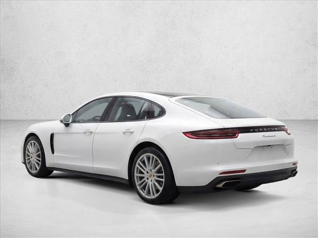 Used 2018 Porsche Panamera 4 image 5