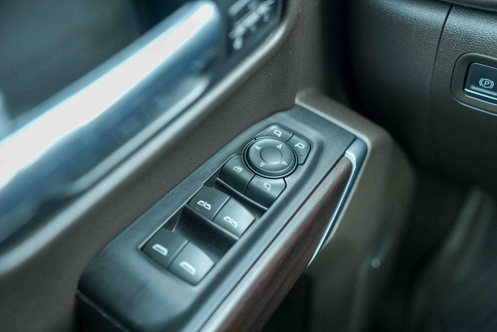 Used 2019 GMC Sierra 1500 SLT w/ SLT Premium Package image 38