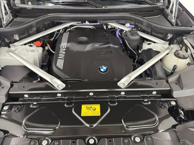 Certified 2024 BMW X6 xDrive40i w/ Executive Package image 43