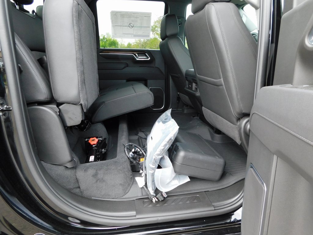 New 2026 Chevrolet Silverado 3500 LT w/ Z71 Chrome Sport Edition image 27