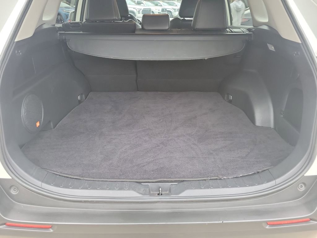Certified 2021 Toyota RAV4 XLE Premium image 28