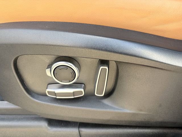 Used 2024 Land Rover Defender 130 S image 7