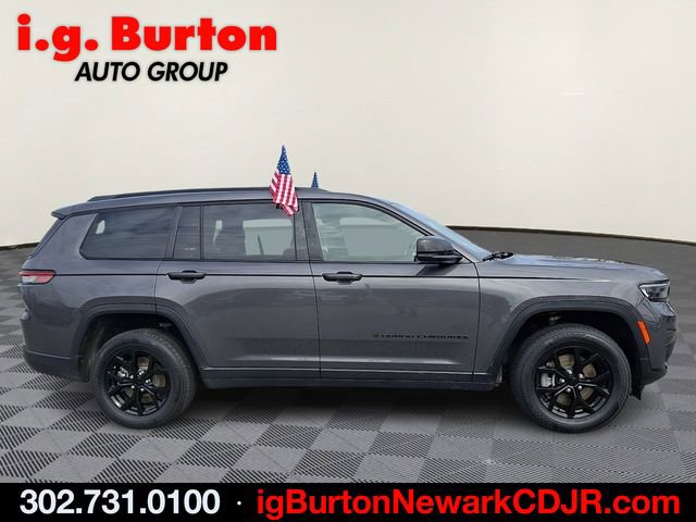 Used 2024 Jeep Grand Cherokee L Laredo AWD/4WD image 7