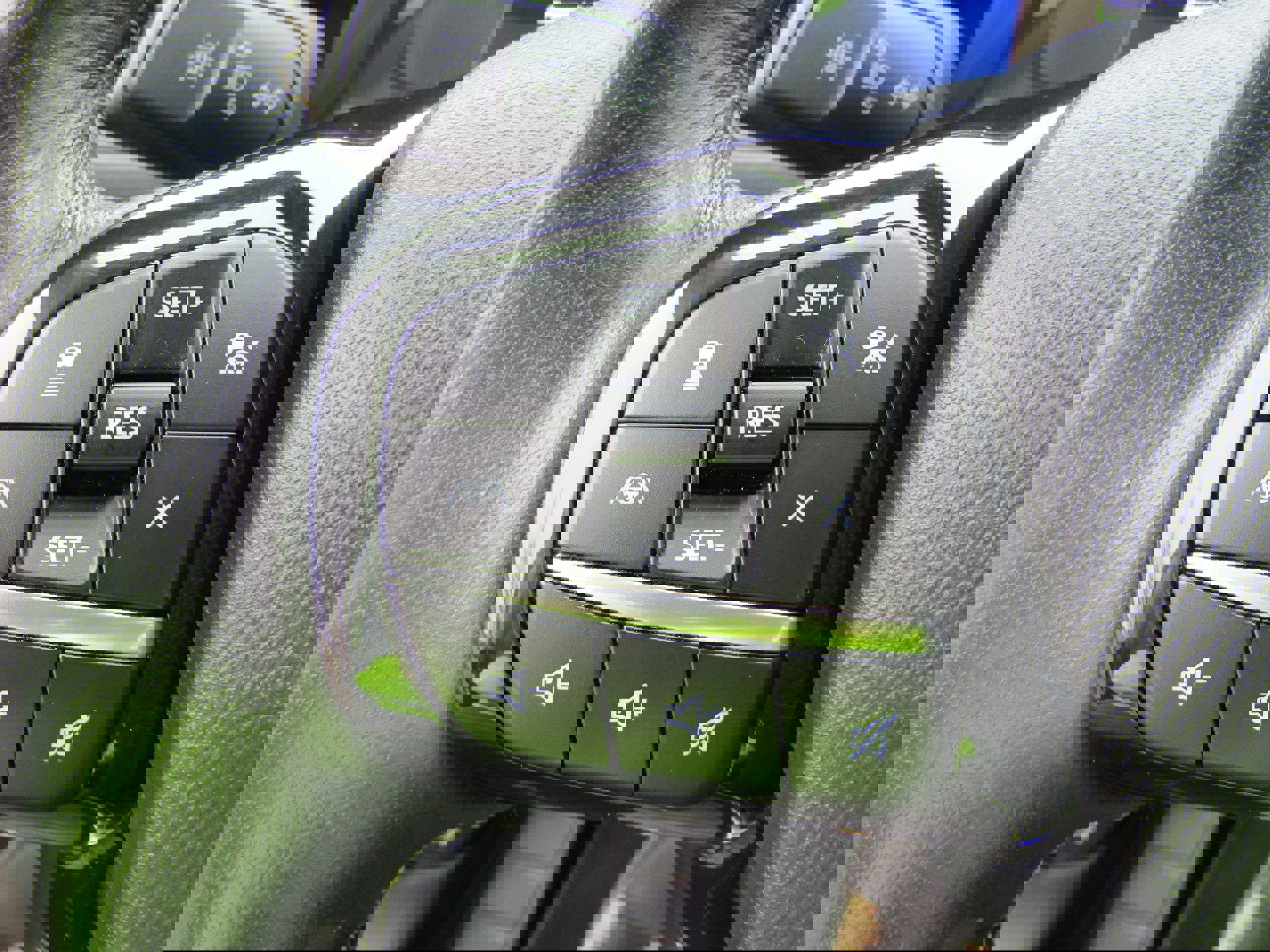 Certified 2021 Ford Escape Titanium w/ Titanium Elite Package image 24