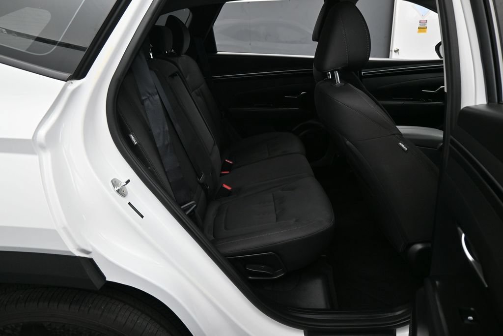 Used 2024 Hyundai Tucson SE FWD image 32