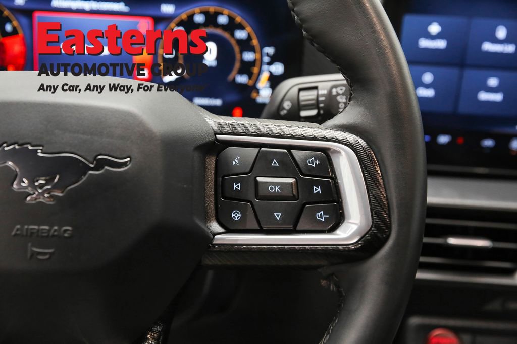 Used 2025 Ford Mustang Coupe image 16