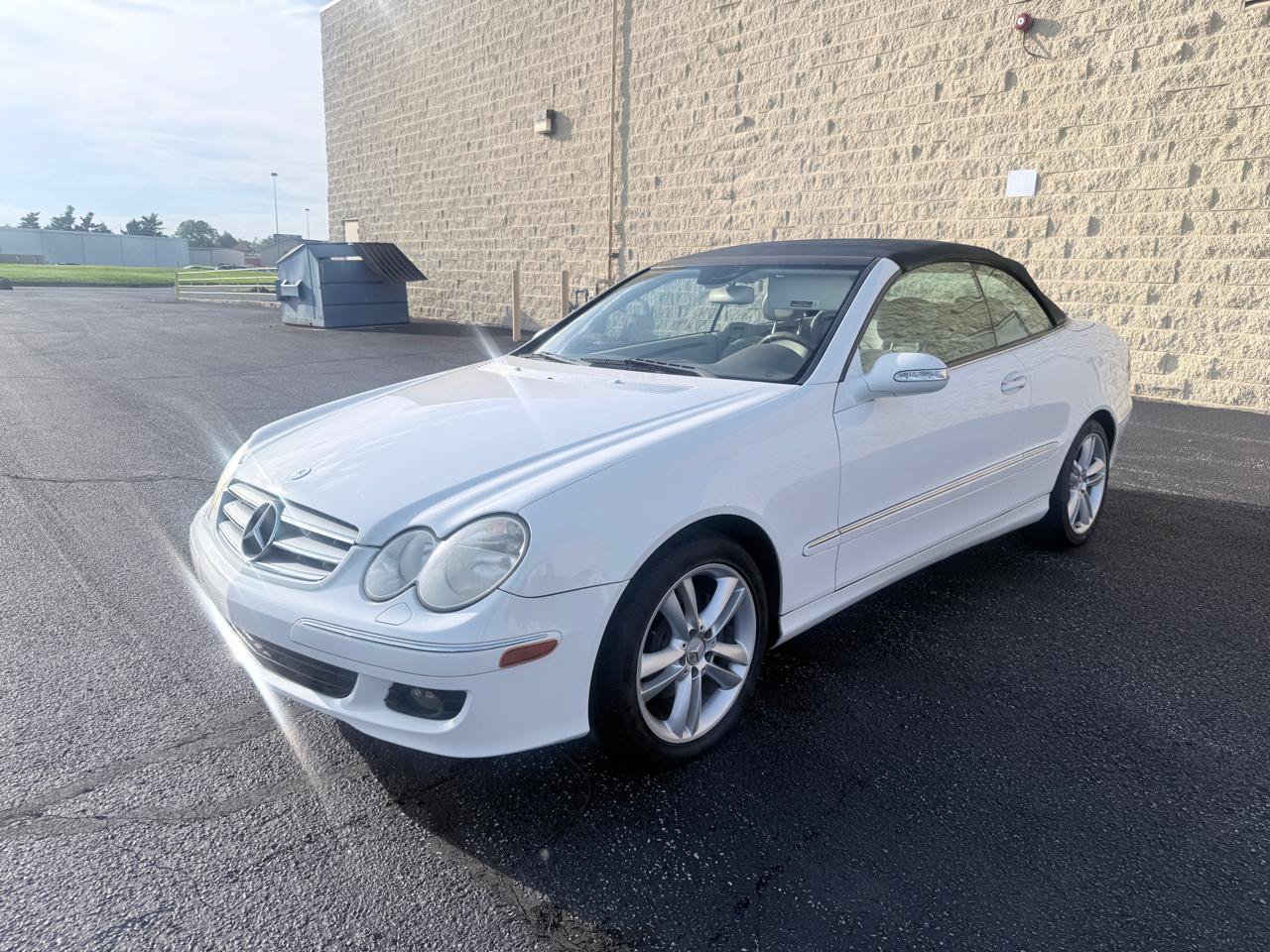 Used 2006 Mercedes-Benz CLK 350 Cabriolet w/ Premium Pkg image 1