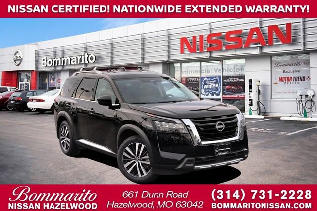 Certified 2025 Nissan Pathfinder Platinum w/ Cargo Package FWD image 1