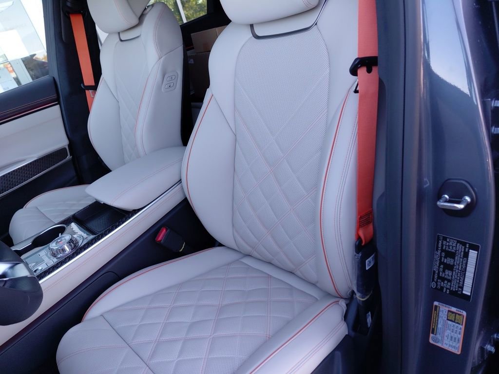 New 2026 Genesis GV70 3.5T Sport Prestige image 18