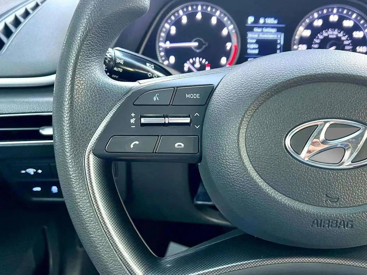 Used 2021 Hyundai Sonata SE image 18