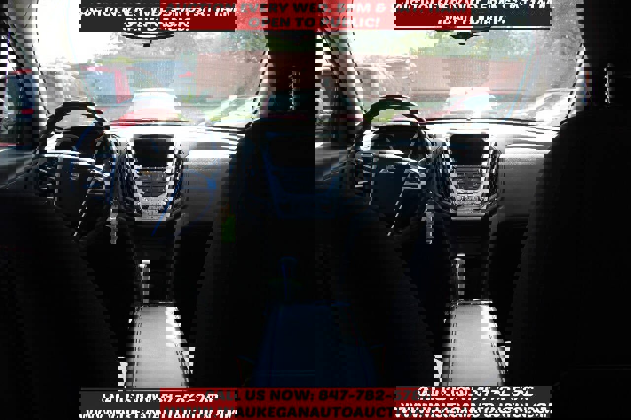 Used 2015 Chevrolet Equinox LT w/ Driver Convenience Package image 8