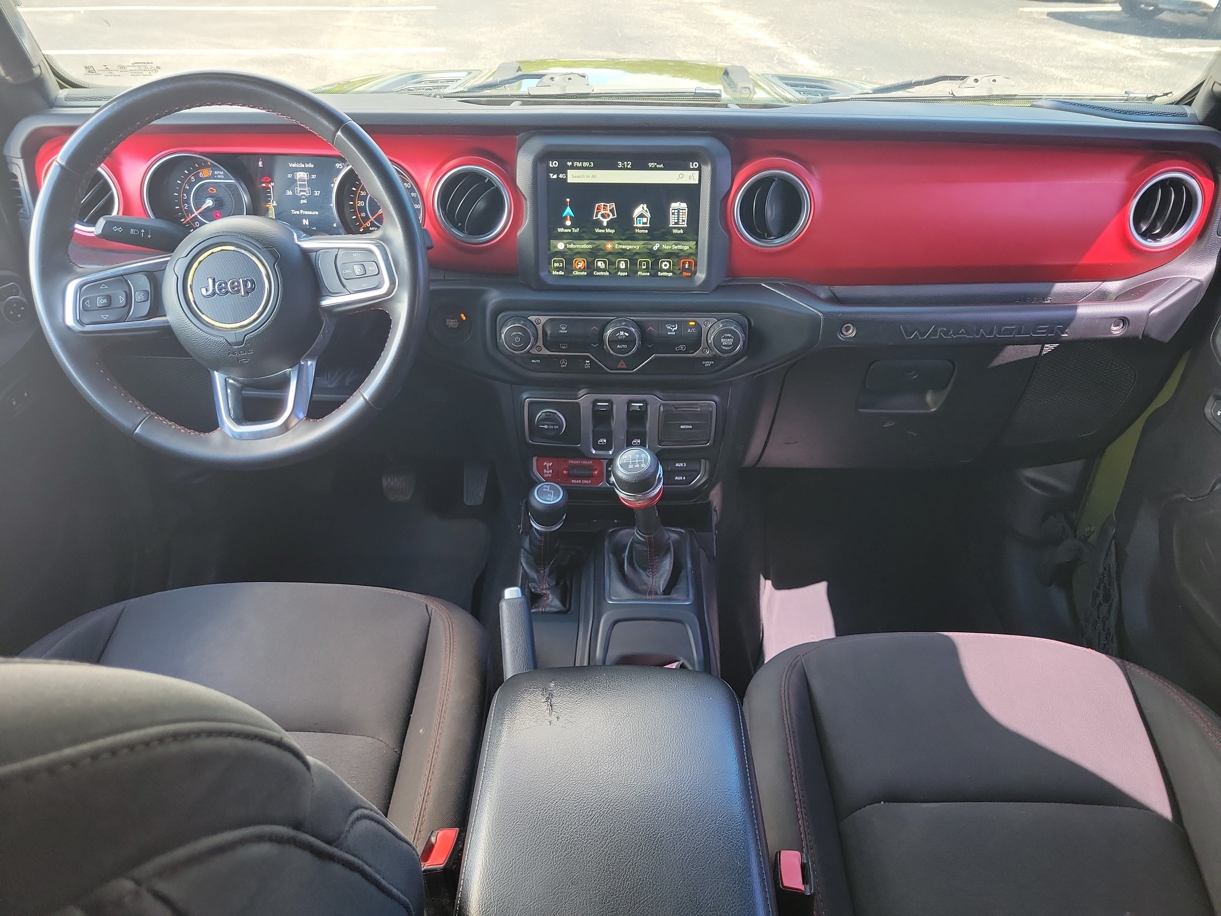 Used 2023 Jeep Wrangler Rubicon AWD/4WD image 12
