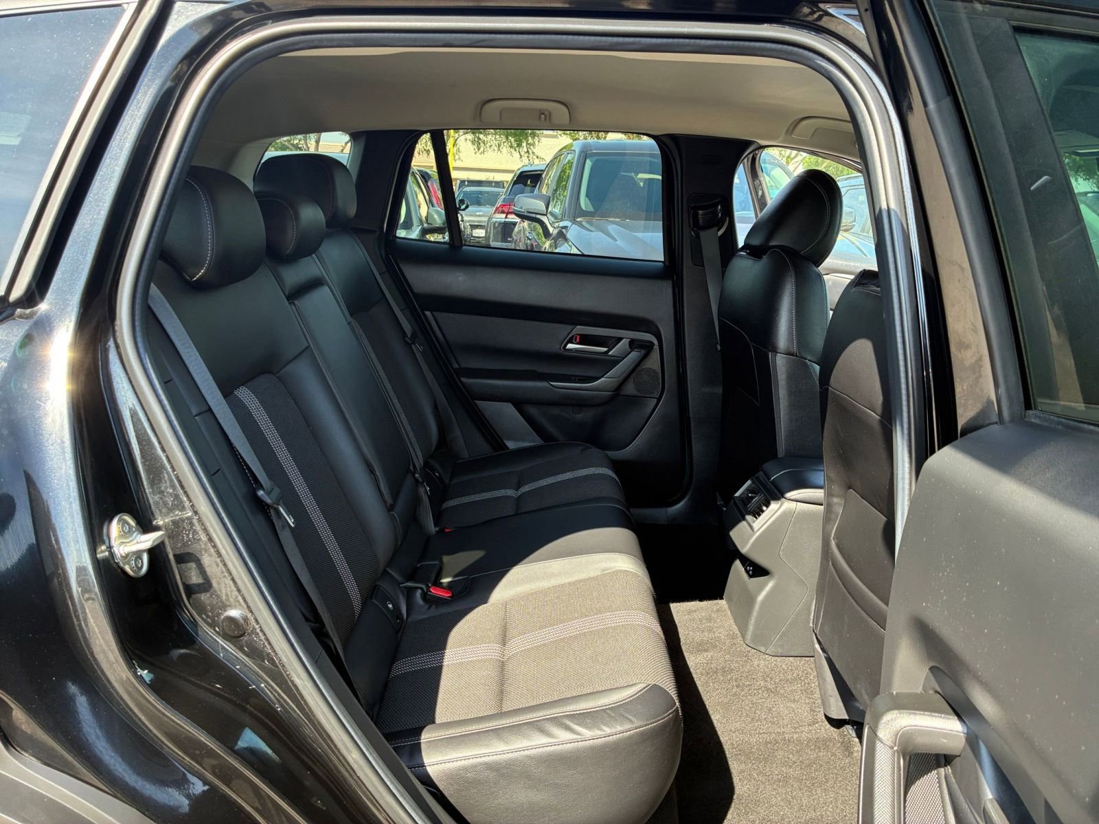 Used 2025 MAZDA CX-50 AWD 2.5 S w/ Select Package image 24