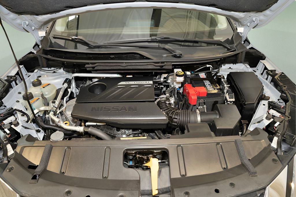 Certified 2023 Nissan Rogue SV image 25