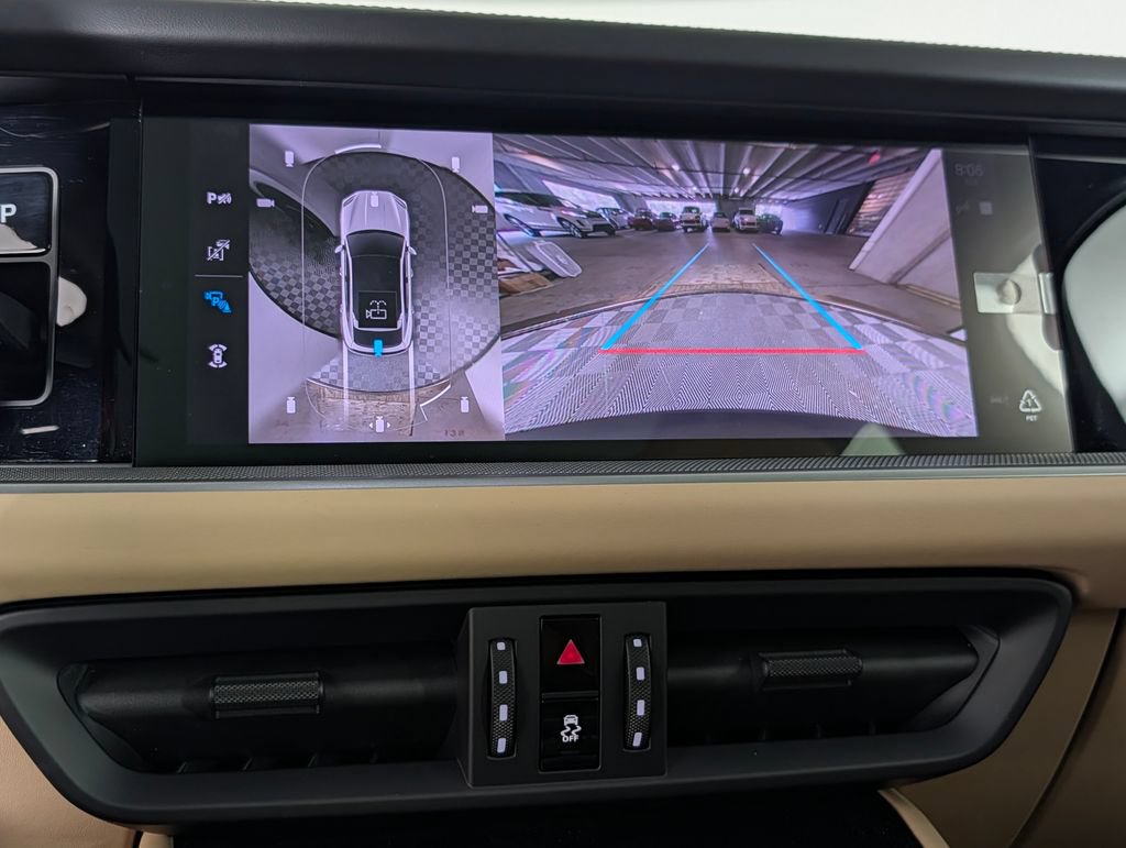 New 2026 Porsche Cayenne Coupe AWD/4WD image 31