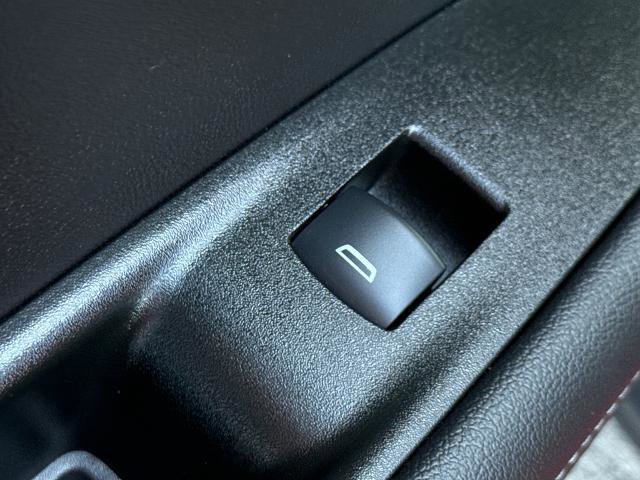 Certified 2019 Chevrolet Blazer LT AWD/4WD image 30