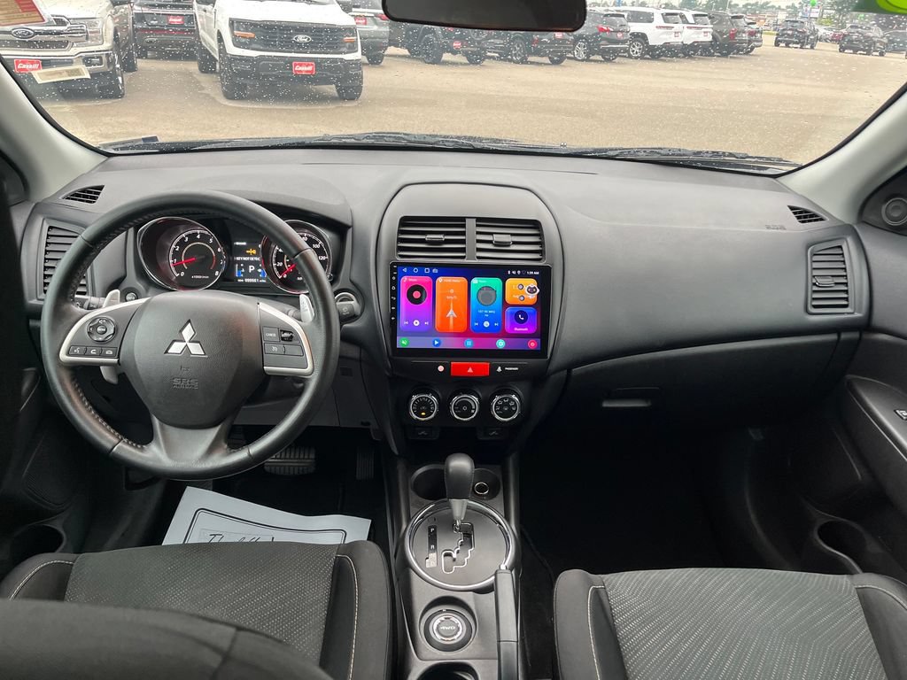 Used 2015 Mitsubishi Outlander Sport SE AWD/4WD image 14