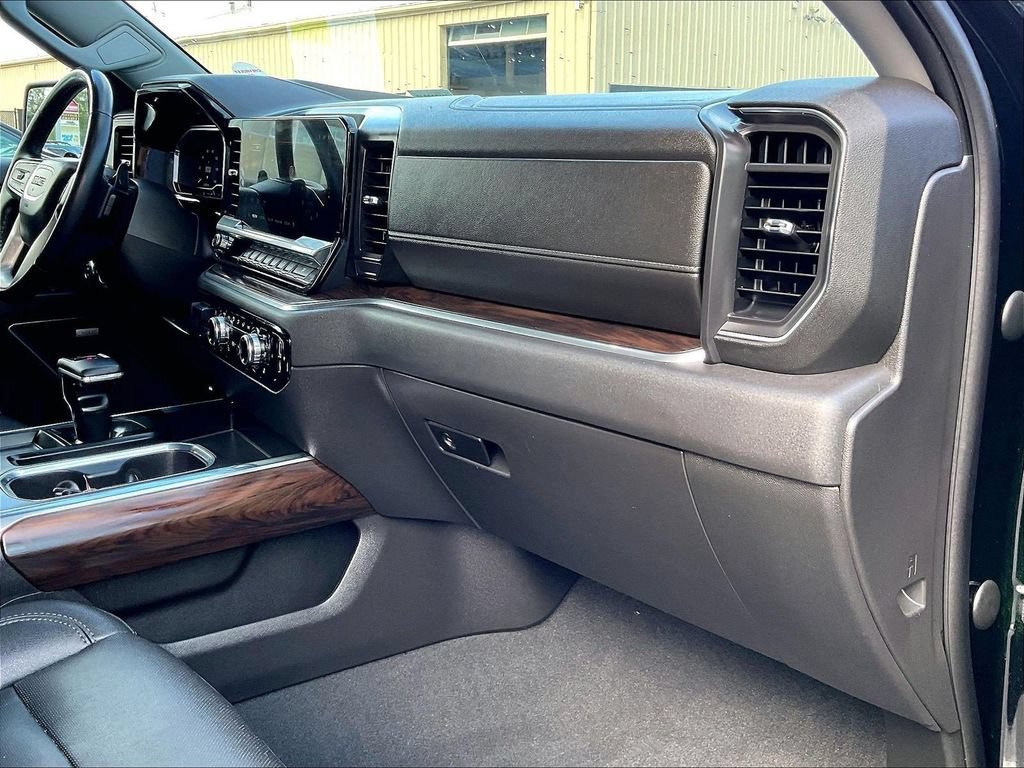 Used 2023 GMC Sierra 1500 SLT w/ SLT Premium Package AWD/4WD image 13