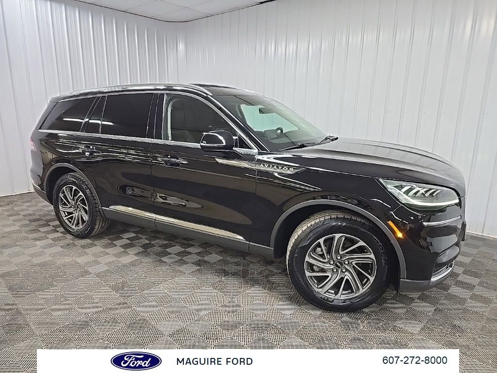 Used 2022 Lincoln Aviator Standard w/ Elements Package