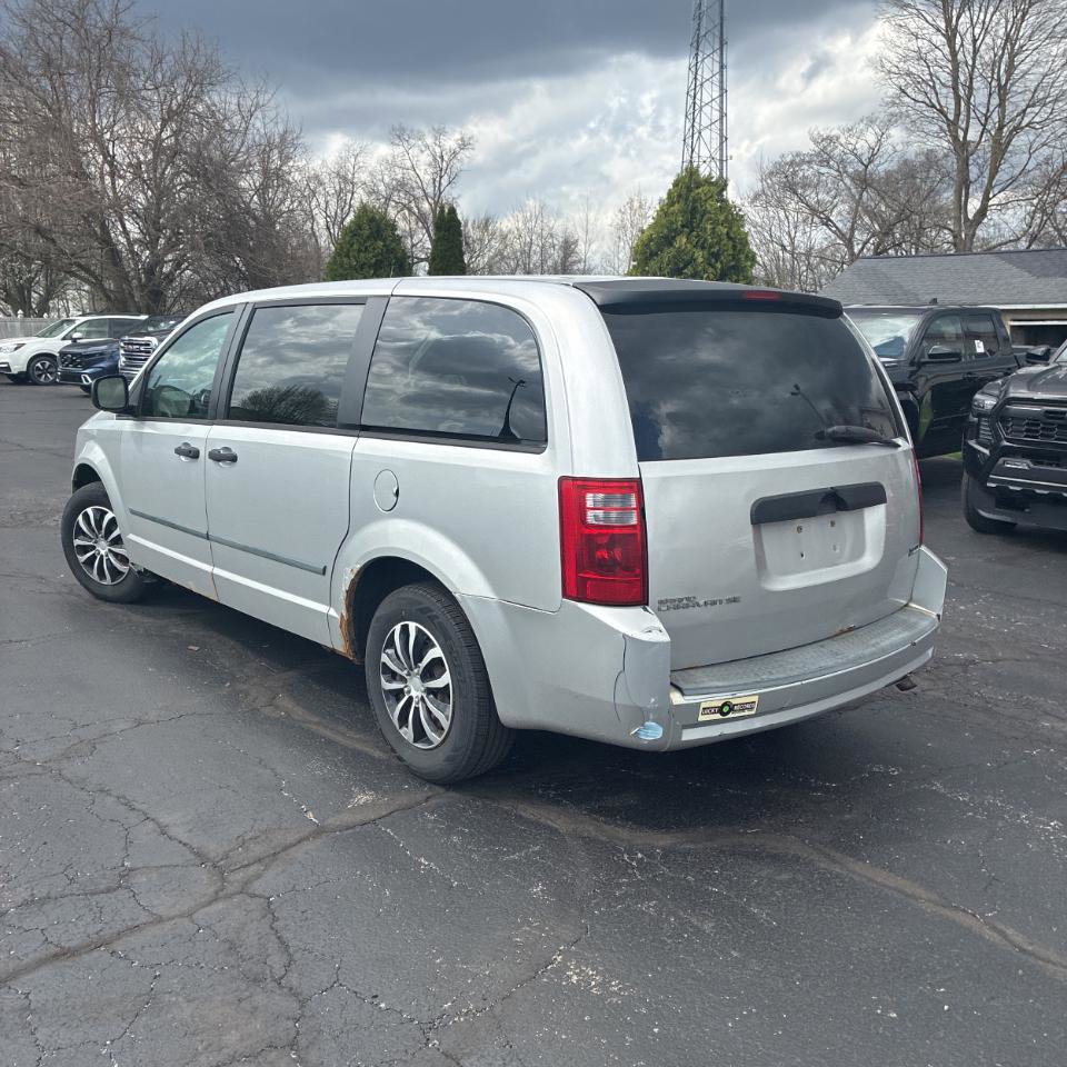 Used 2008 Dodge Grand Caravan SE image 10