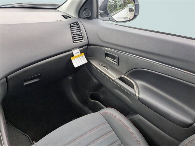 New 2025 Mitsubishi Outlander Sport SE image 16