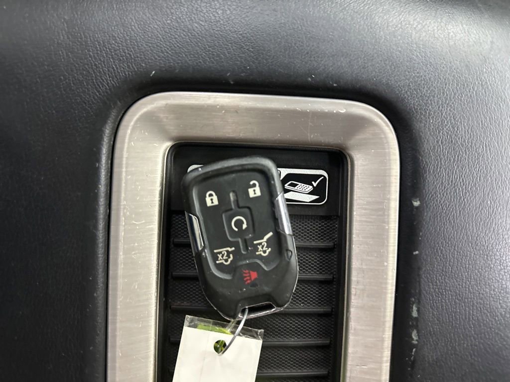 Used 2017 GMC Yukon XL Denali w/ Open Road Package AWD/4WD image 35