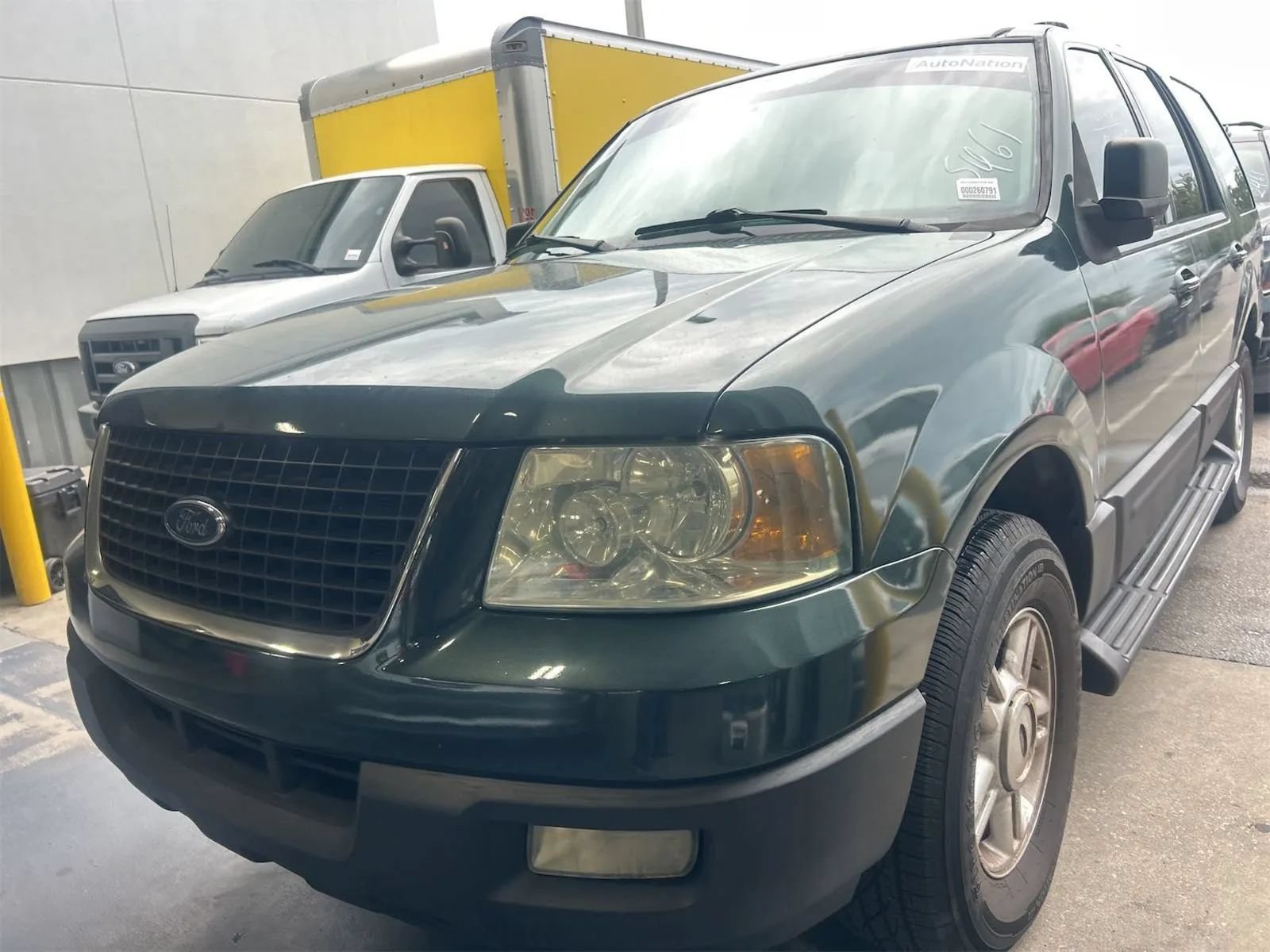 Used 2004 Ford Expedition XLT RWD image 8