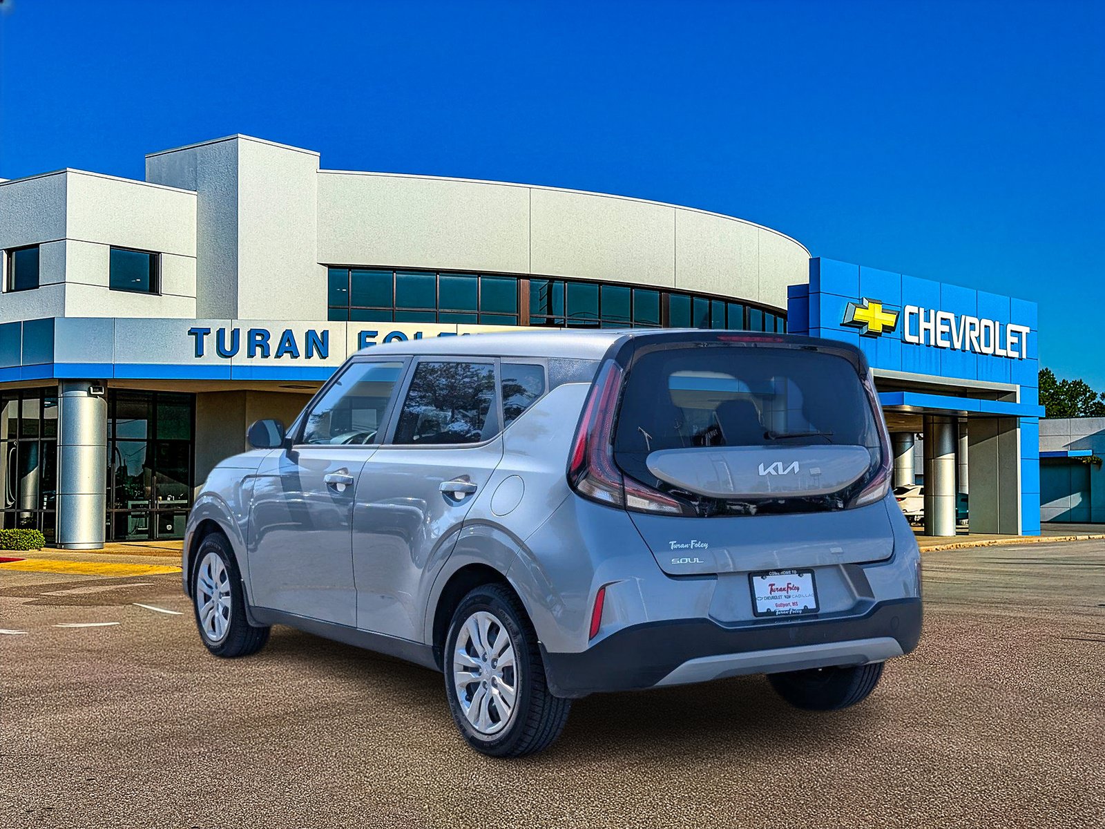 Used 2023 Kia Soul LX FWD image 3