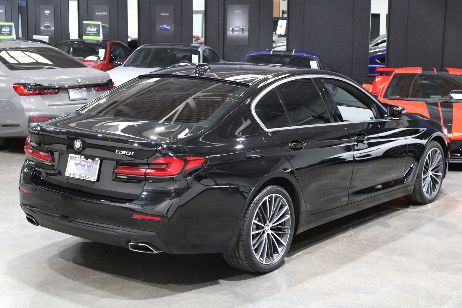 Used 2021 BMW 530i w/ Premium Package RWD image 15