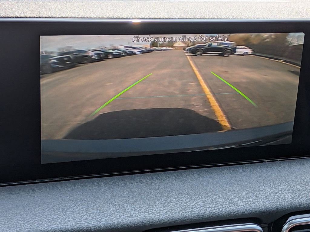 New 2026 Nissan Sentra SR FWD image 17