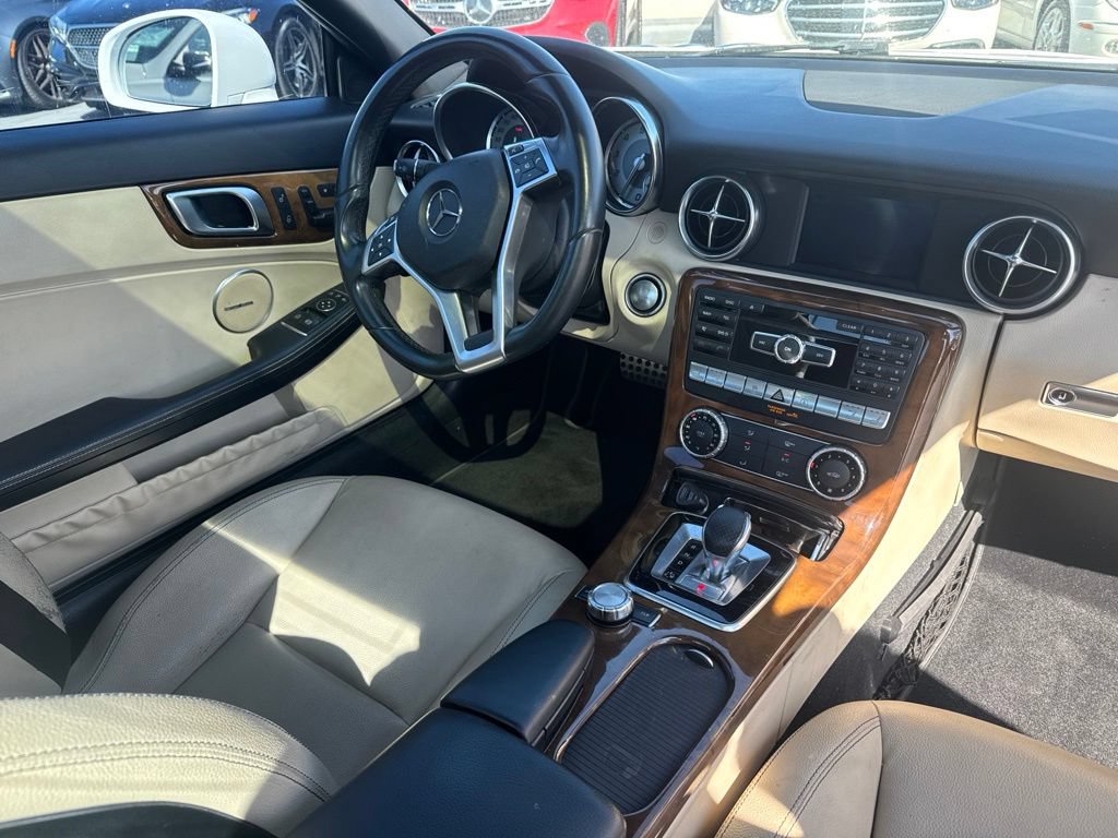 Certified 2016 Mercedes-Benz SLK 300 image 8