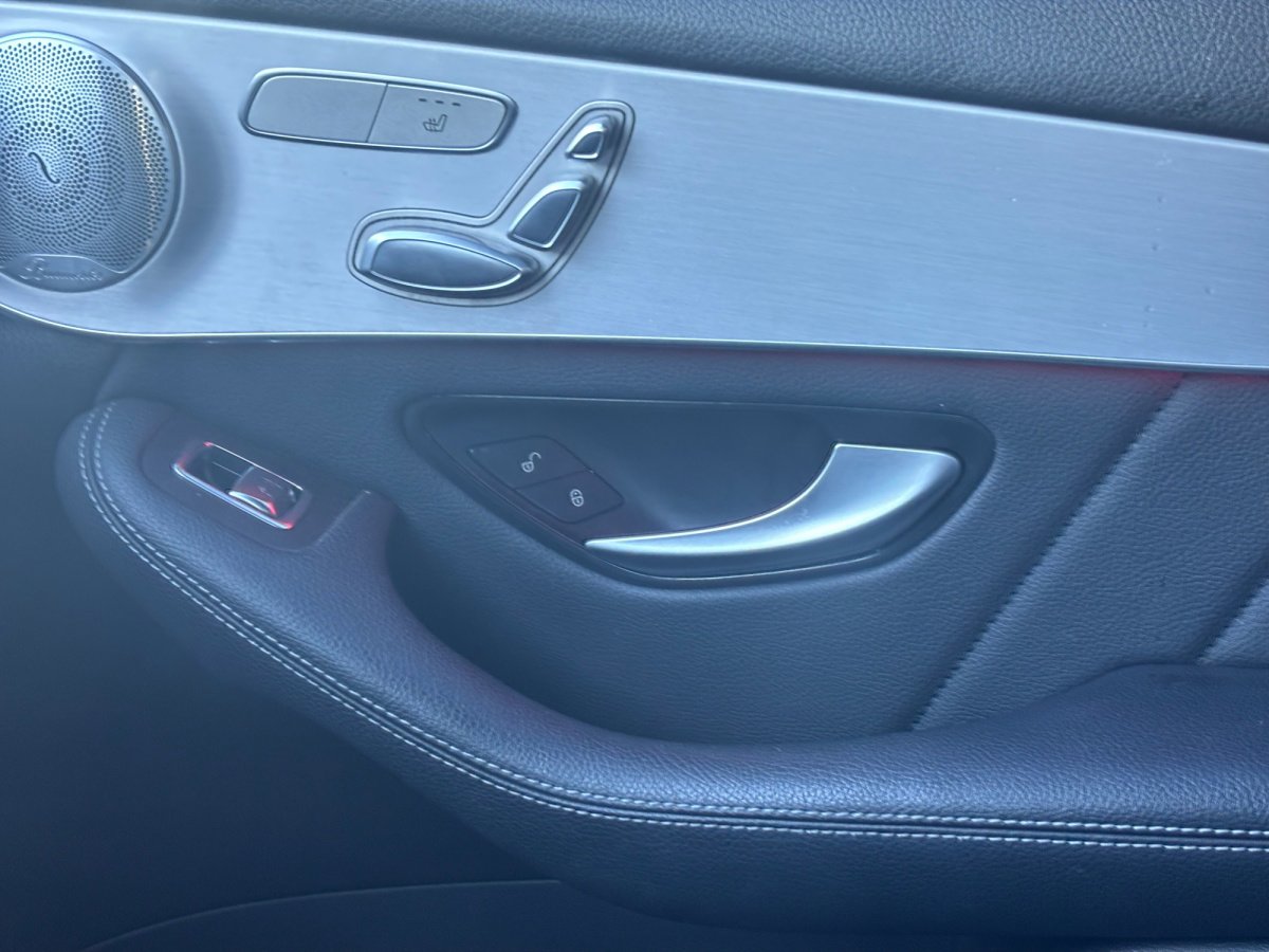 Used 2021 Mercedes-Benz GLC 300 image 30