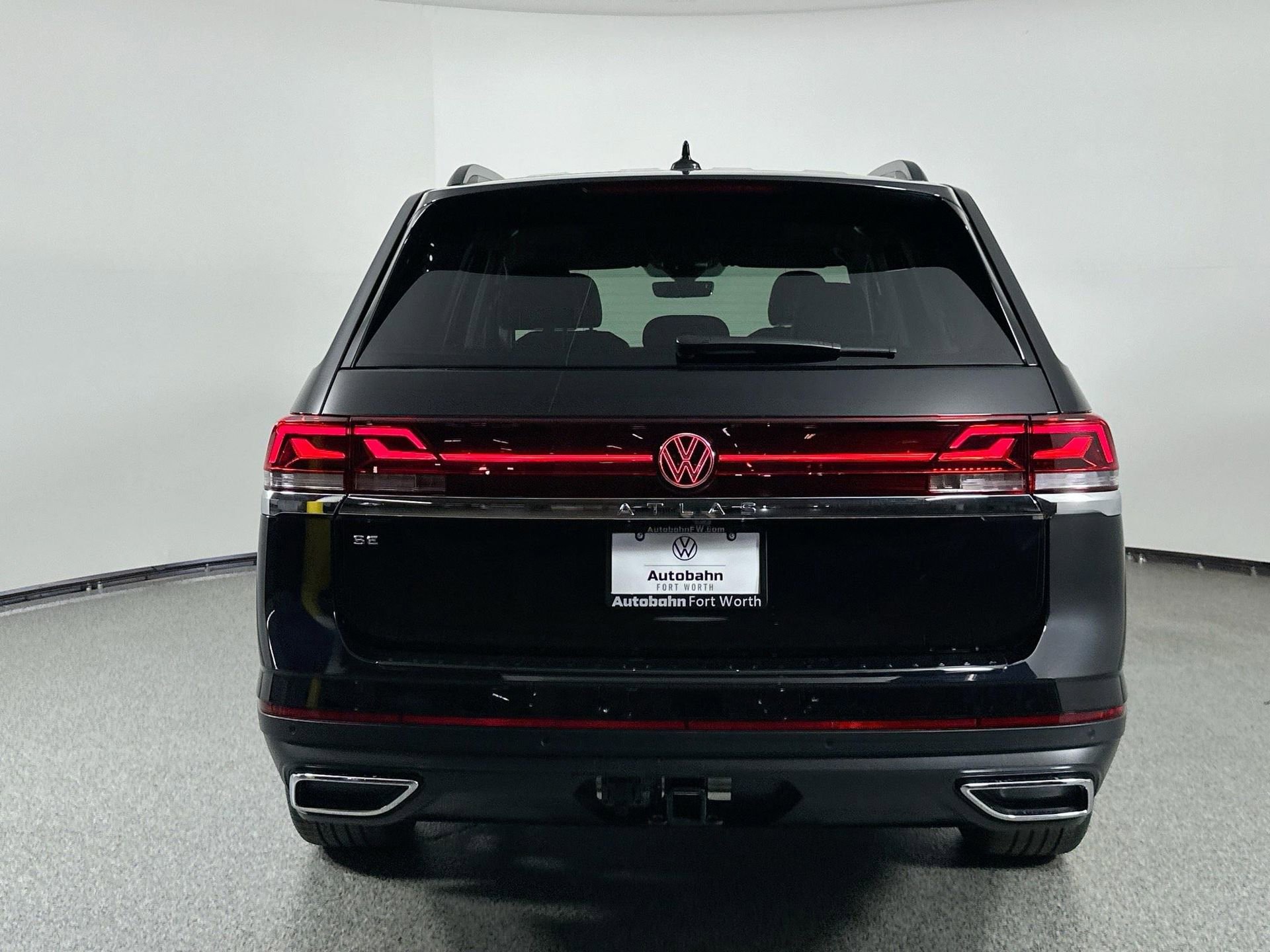 New 2026 Volkswagen Atlas SE image 5