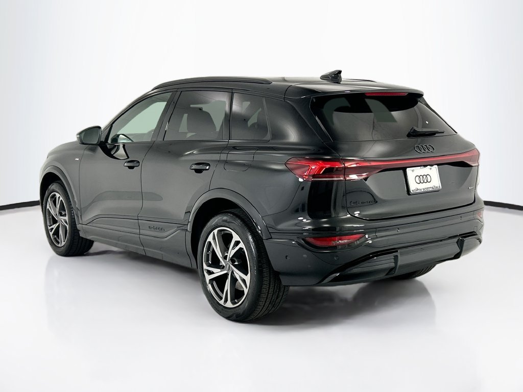 Used 2027 Audi Q6 e-tron Premium Plus AWD/4WD image 8