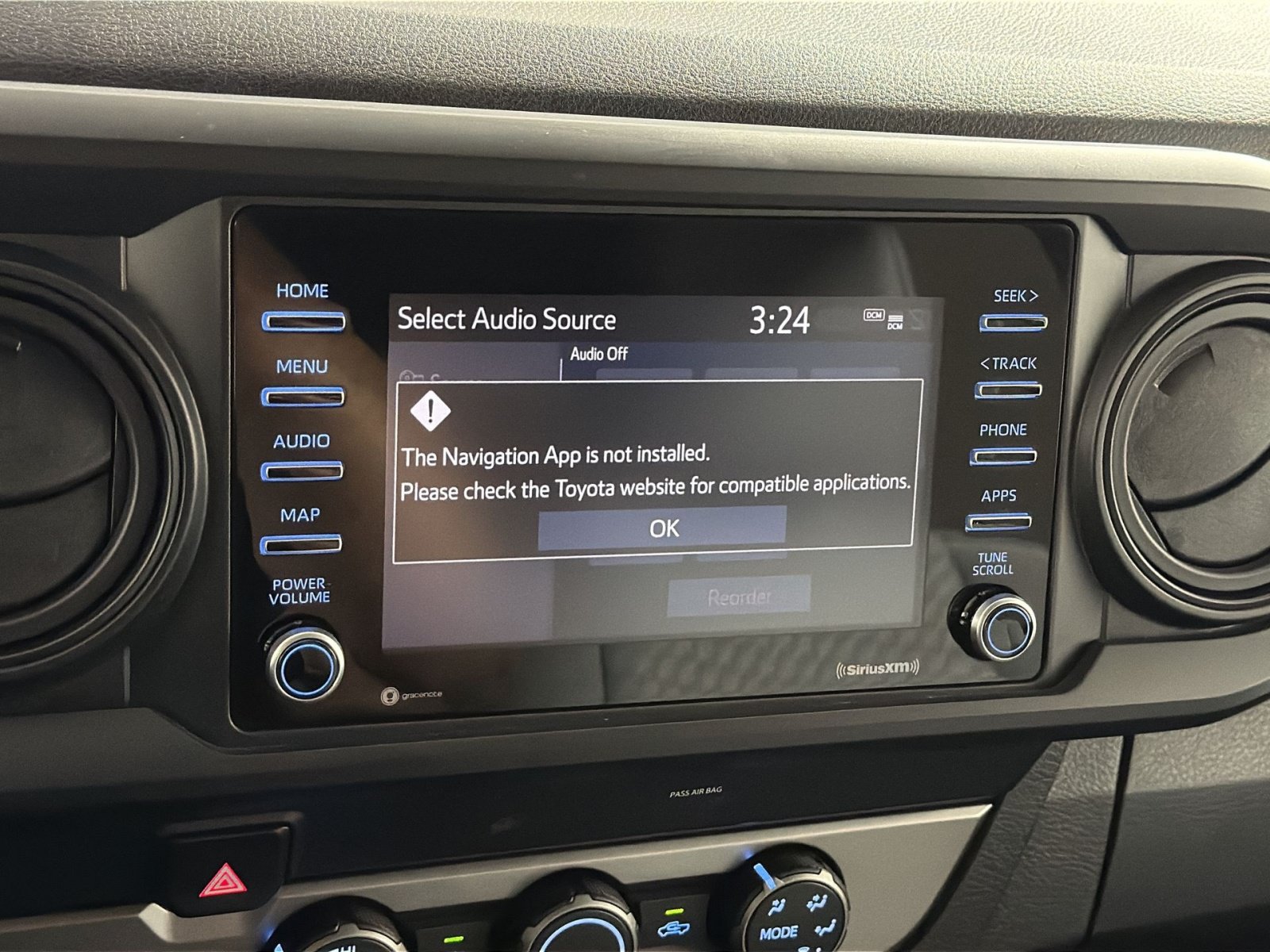 Used 2022 Toyota Tacoma SR w/ SR Convenience Package RWD image 20