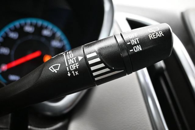 Used 2020 Chevrolet Equinox LS FWD image 21