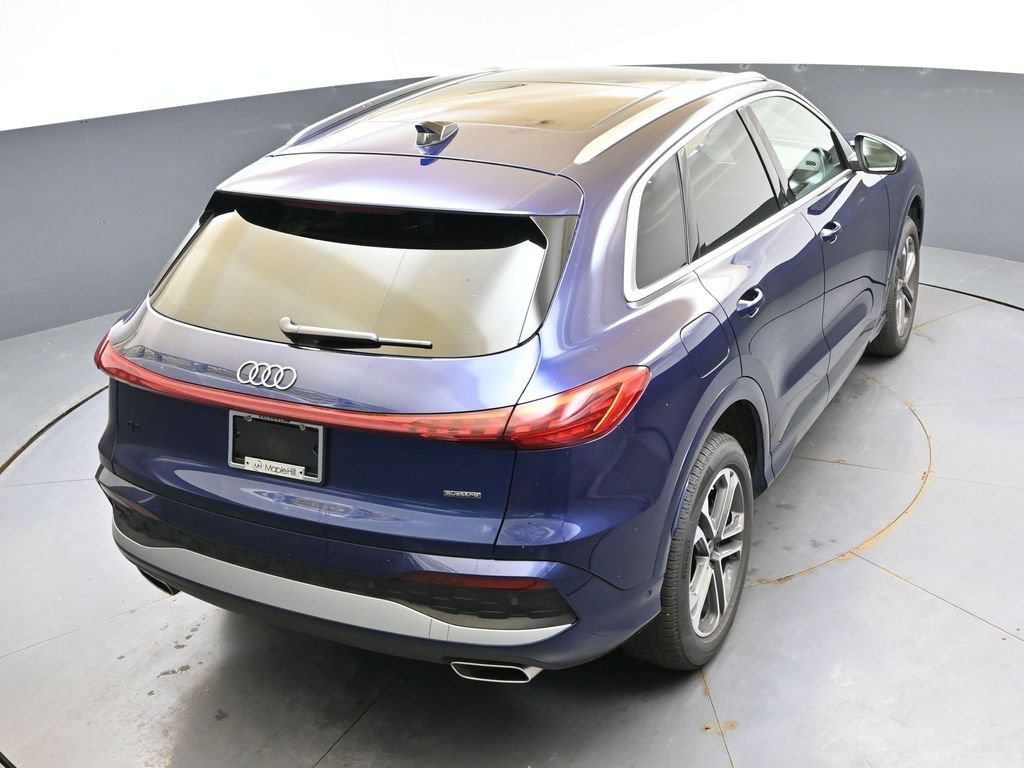 Used 2025 Audi Q5 Premium Plus w/ Premium Plus AWD/4WD image 40