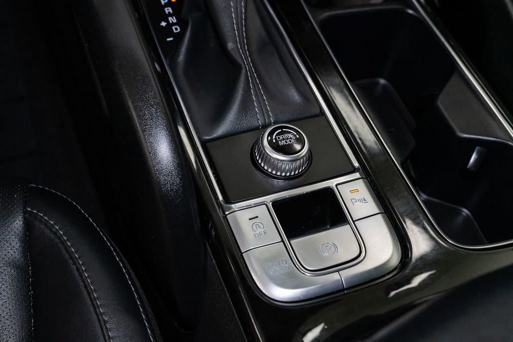 Used 2023 Kia Telluride LX image 21