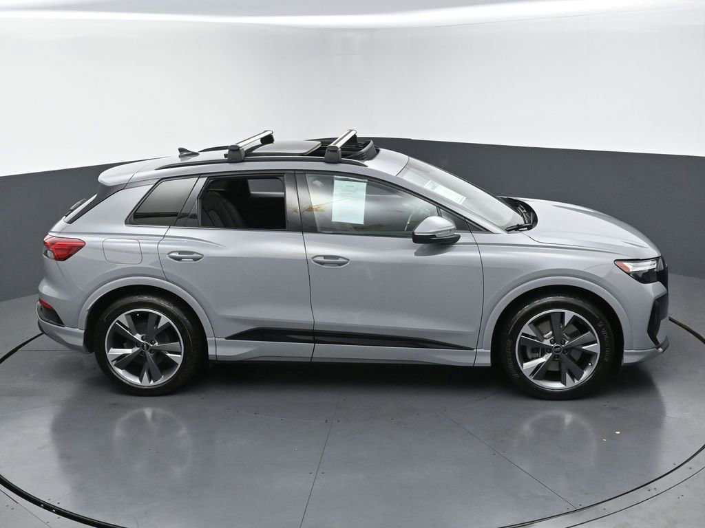 Used 2024 Audi Q4 e-tron Premium w/ Convenience Package image 44