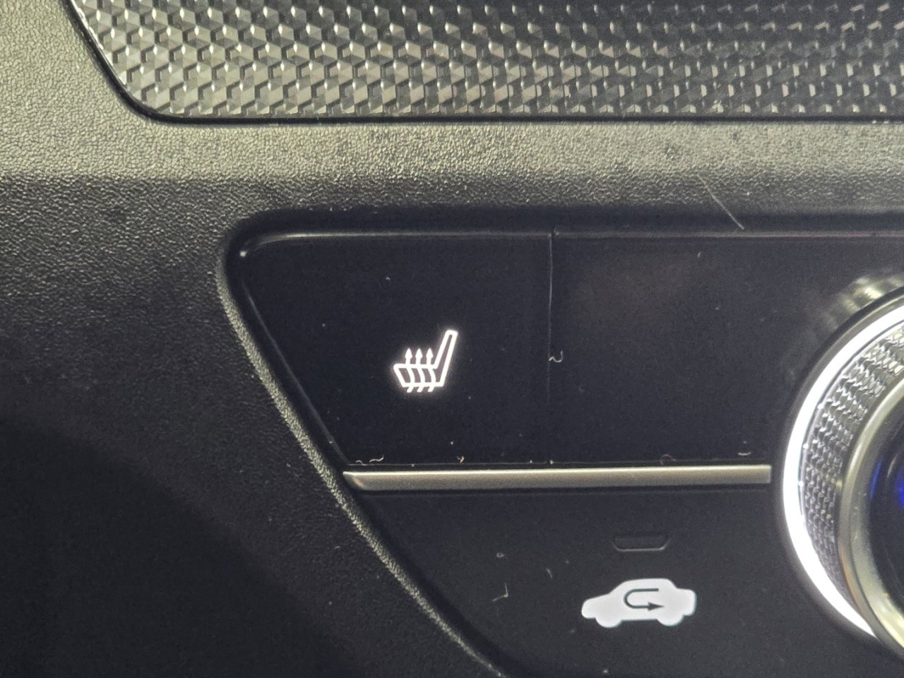 Used 2024 Honda CR-V EX image 8