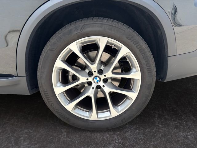 Certified 2025 BMW X5 xDrive40i w/ Climate Comfort Package image 29