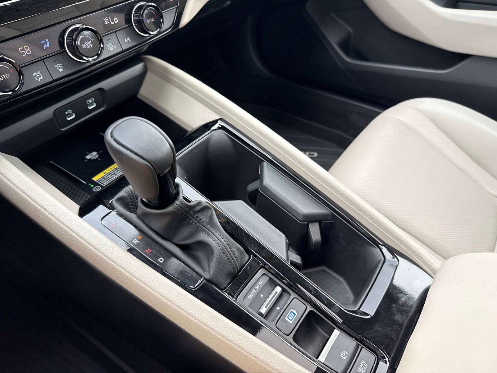 Used 2025 Honda Accord EX-L image 26