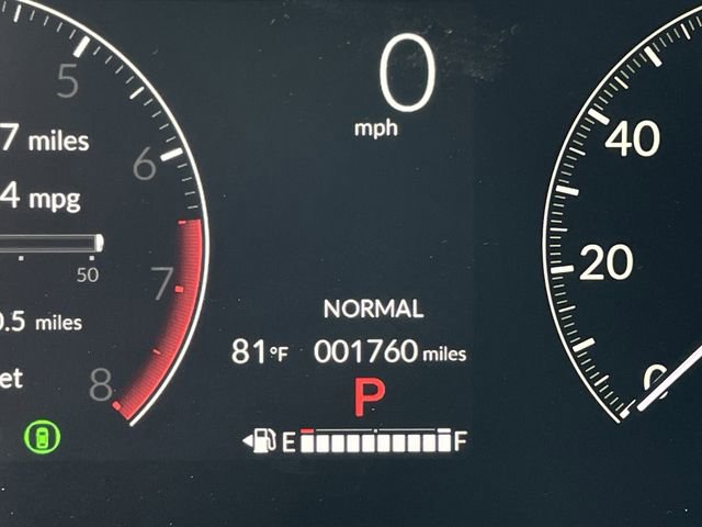 Used 2025 Honda Pilot Touring image 16