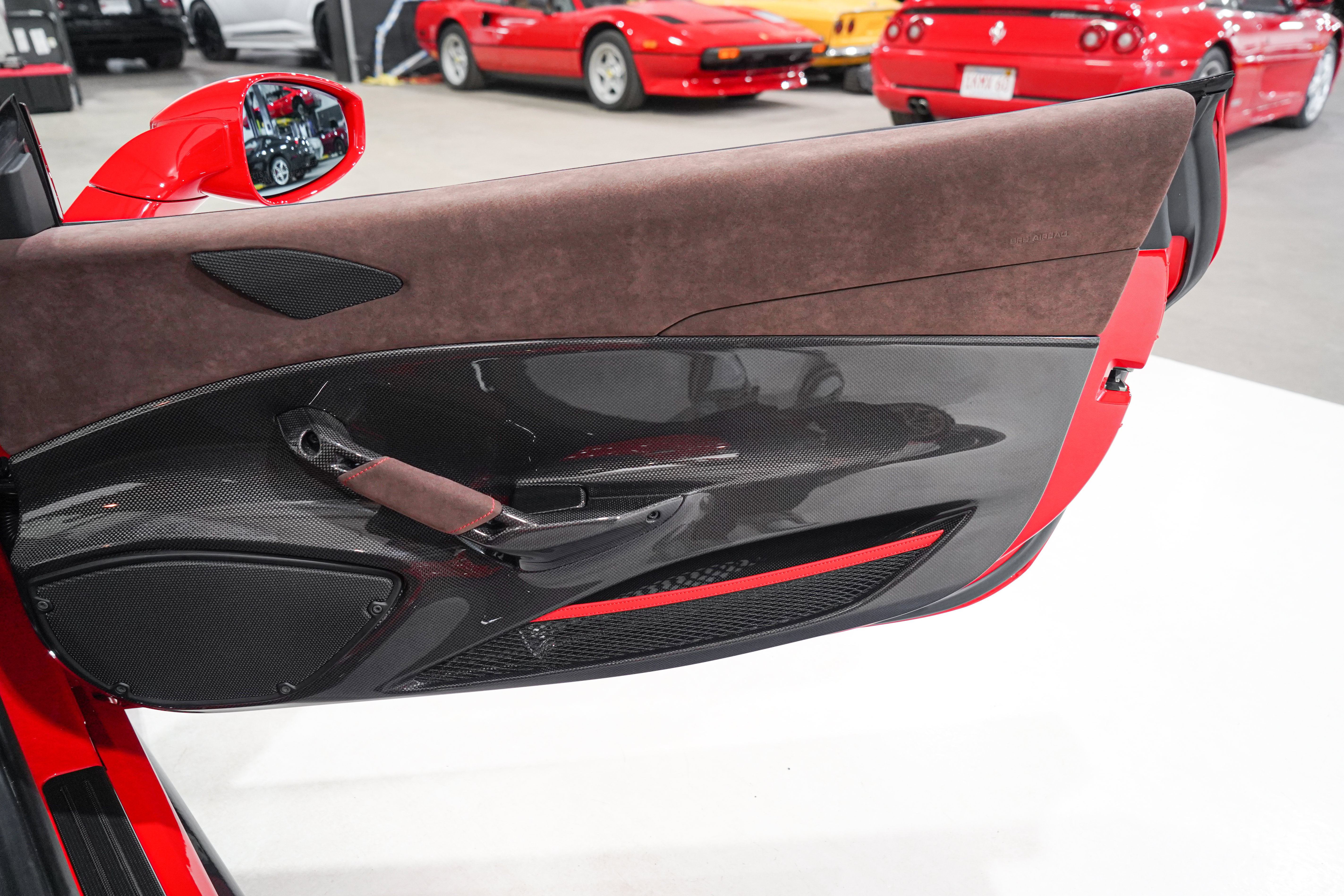 Used 2020 Ferrari 488 Pista Coupe RWD image 19