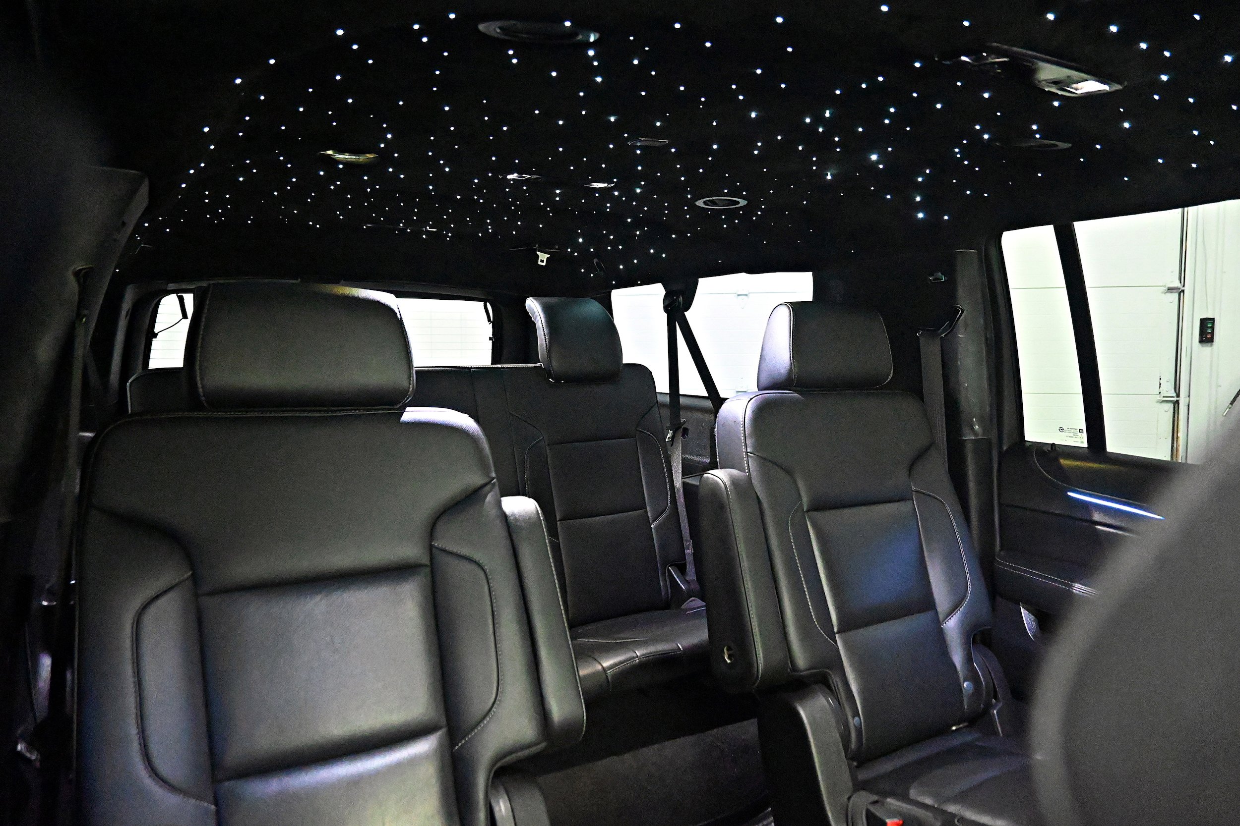 Used 2020 Chevrolet Suburban Premier w/ RST 6.2L Performance Edition image 35