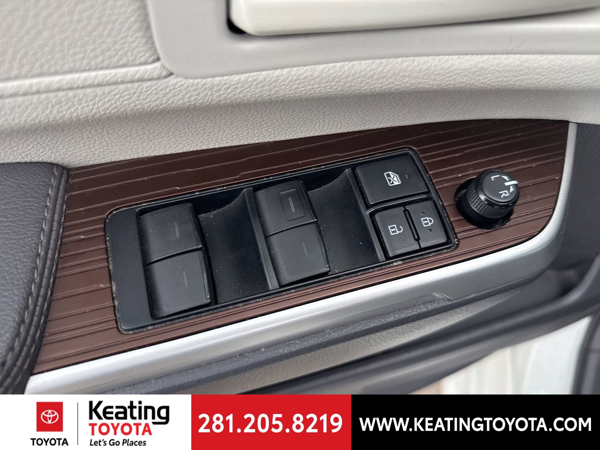 Used 2022 Toyota Sienna LE image 10