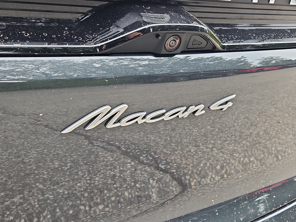 Certified 2026 Porsche Macan 4 Electric AWD/4WD image 13