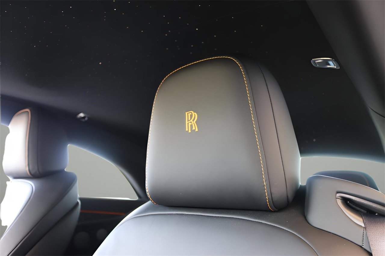 New 2025 Rolls-Royce Spectre image 17