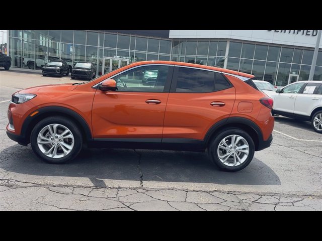 Certified 2023 Buick Encore GX Preferred w/ Cold Weather Comfort Package FWD image 5
