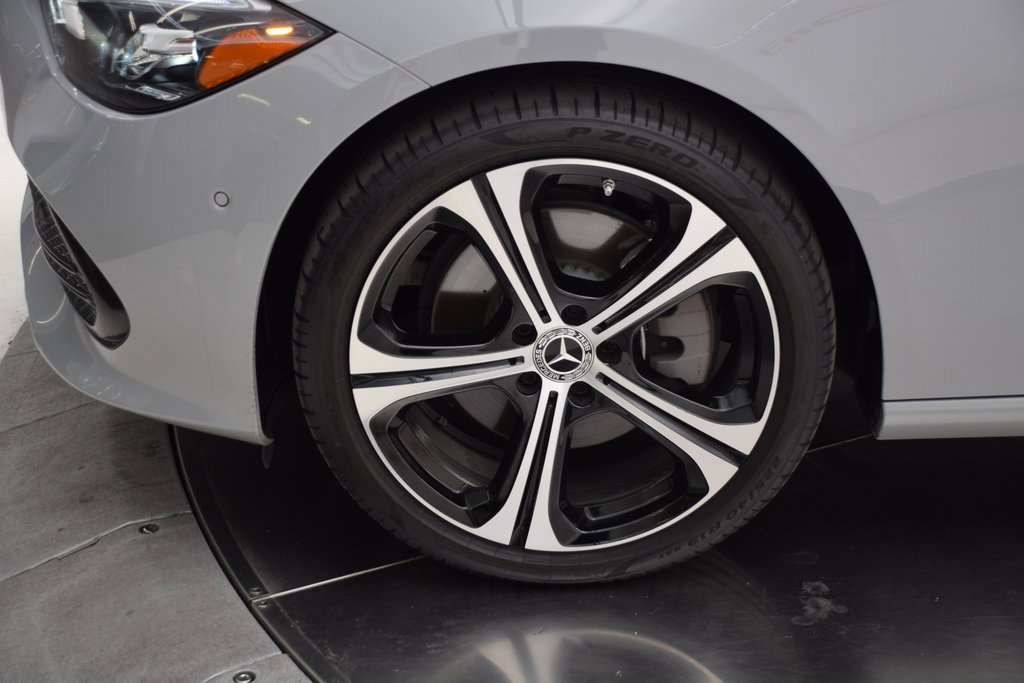 Certified 2025 Mercedes-Benz C 300 Sedan image 11